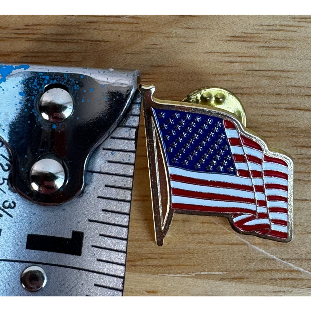 Lot of 3 American Flag Pins USA Rhinestone Lapel Pins Patriotic 4th of July - Picture 7 of 8